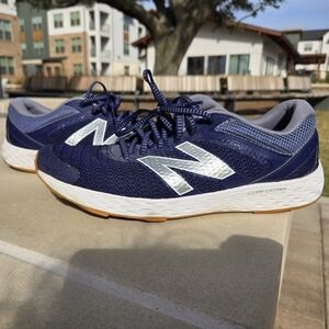 NEW BALANCE MEN'S M520RN3 SNEAKERS SIZE 11 BLUE